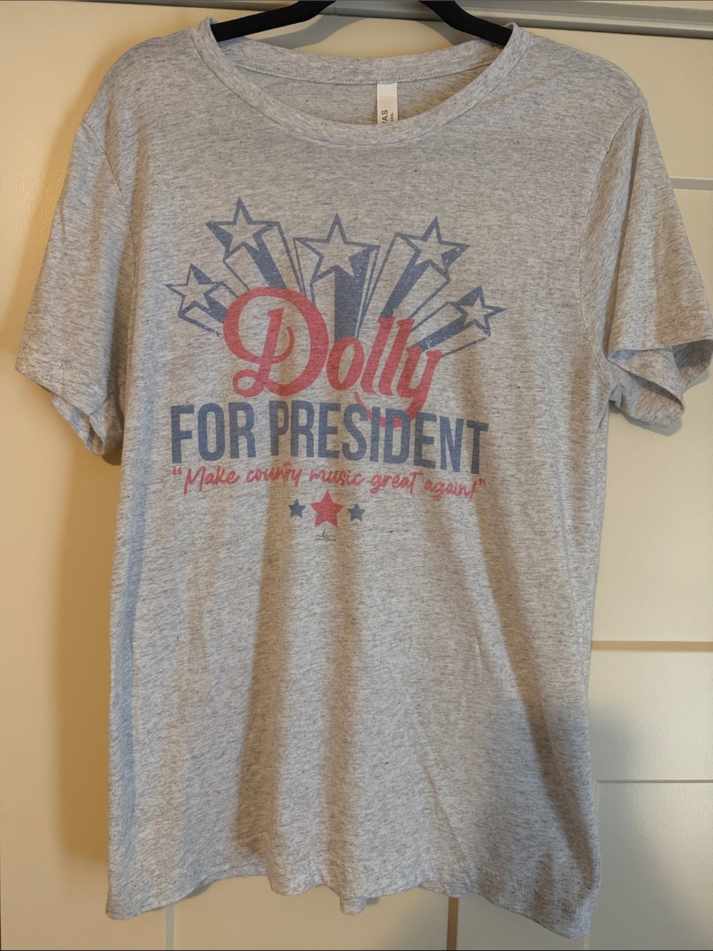 Gray 'Dolly For President' Short Sleeve Tee